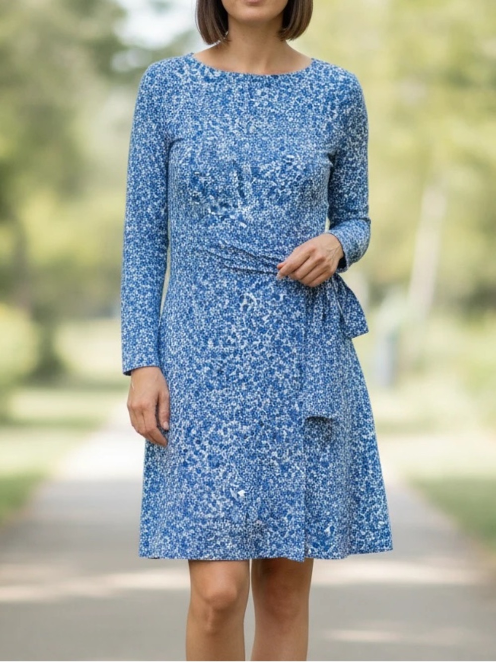 Land’s End Women's Long Sleeve Modal Wrap Dress in Blue Floral. Size Small